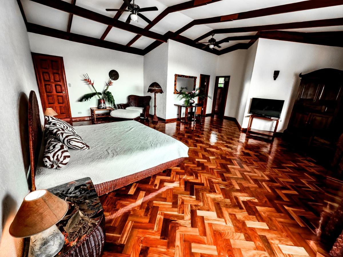 Canal Grande Lodge Piedades Ngoại thất bức ảnh