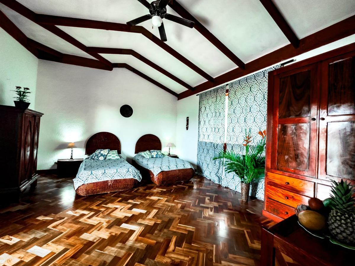 Canal Grande Lodge Piedades Ngoại thất bức ảnh